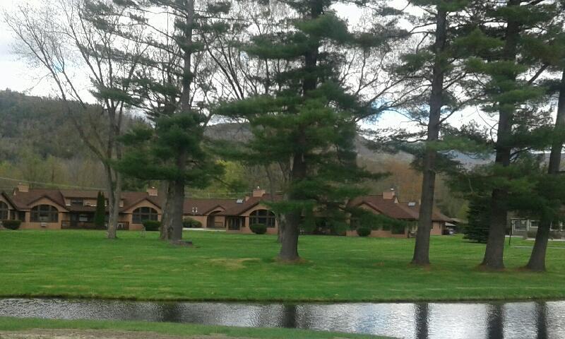 Jack O'Lantern Resort Lodging ウッドストック エクステリア 写真